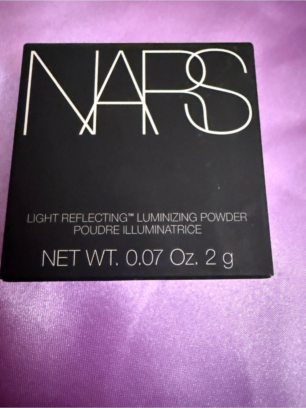 NARS Light Reflecting Luminizing Powder - Black Compact